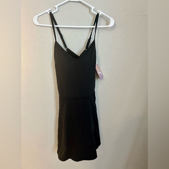 JoyLab Black Active Dress | Built-In Shelf Bra Athletic Tennis Dress Size M NWT - Picture 2 of 5